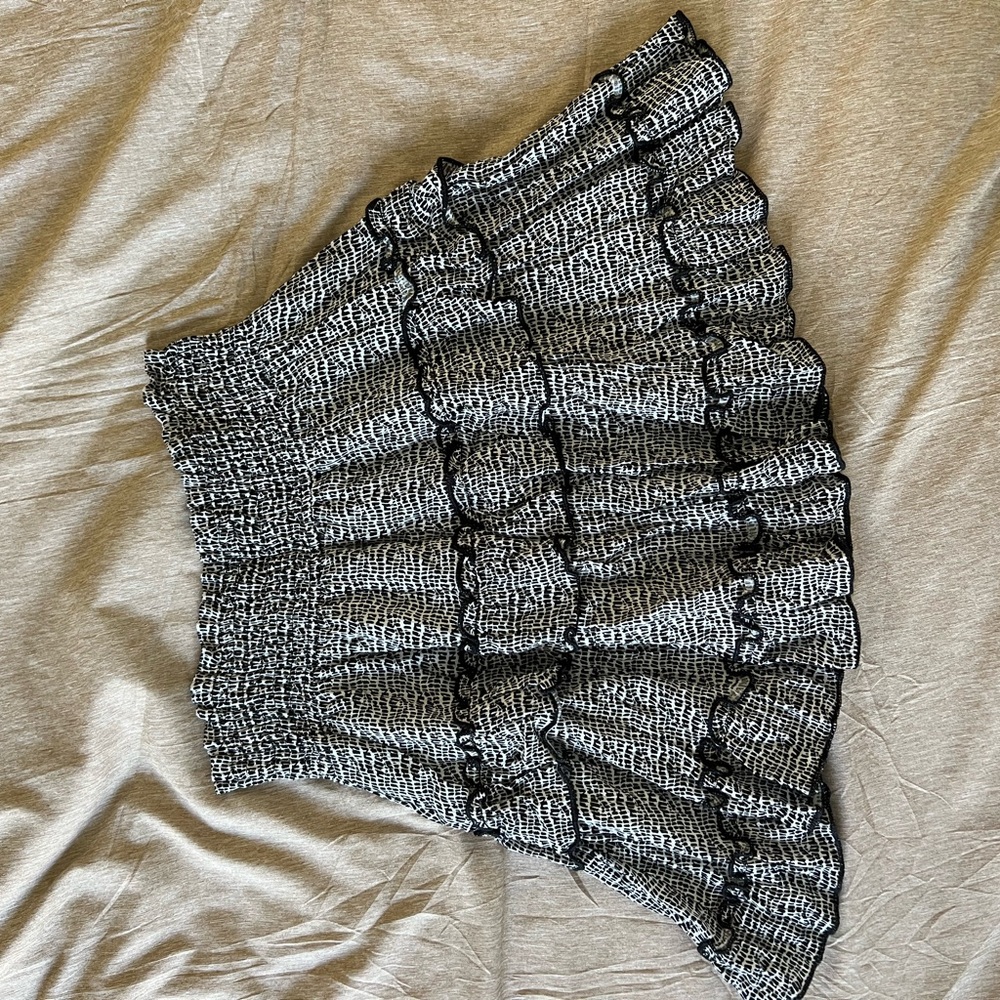 Elegant Black and White Ruffled Skirt
